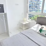 Skol 645. Exclusive Three Bedrooms With Sea Views *