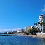 Skol 645. Exclusive Three Bedrooms With Sea Views Apartmán *