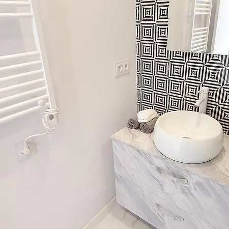 Apartment Skol 645. Exclusive Three Bedrooms With Sea Views Marbella