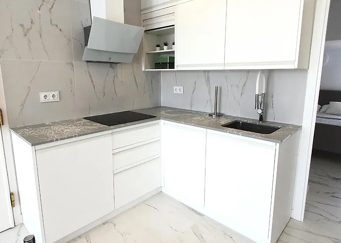アパート Skol 645. Exclusive Three Bedrooms With Sea Views *