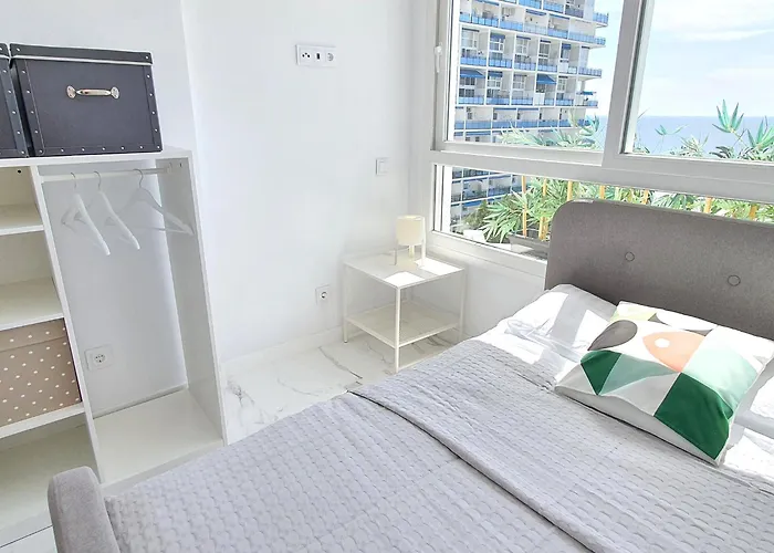 Skol 645. Exclusive Three Bedrooms With Sea Views *