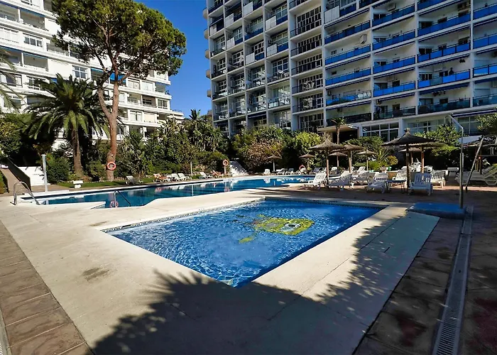 Skol 645. Exclusive Three Bedrooms With Sea Views アパート
