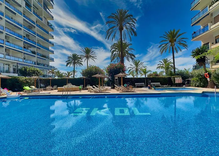 Skol 645. Exclusive Three Bedrooms With Sea Views アパート *