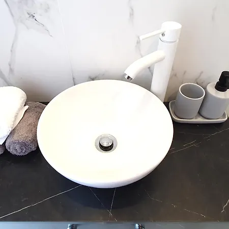 Apartment Skol 645. Exclusive Three Bedrooms With Sea Views Marbella